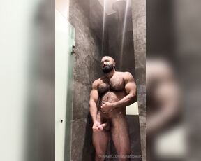 Persian Alpha Wolf aka alphatopwolf22 OnlyFans Video - 12-08-2023 - So who wants to join Daddy for a rinse  Like if youd let me pound