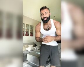 Persian Alpha Wolf aka alphatopwolf22 OnlyFans Video - 08-13-2024 - You know when I see a sexy Bttm in a skirt and stockings I go crazy