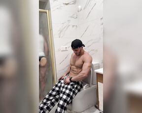 Mr Berk aka berk_can34 OnlyFans Video - 04-12-2024 - thefinalboy Duşta beni istermisin kuzenim istedi peki sen