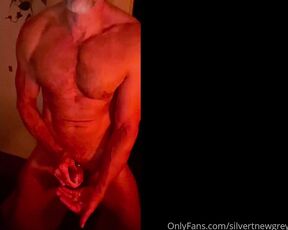 SilverTnewgrey aka silvertnewgrey OnlyFans Video - 09-24-2022 - After getting the straight bearded boy on my massage table he left me really excited I