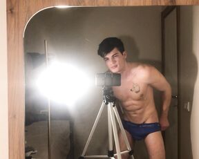 Kurt Dovmeli aka kurtadamxxx OnlyFans Video - 01-27-2020 - Come suck me  Gel ve em beni