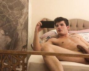 Kurt Dovmeli aka kurtadamxxx OnlyFans Video - 01-27-2020 - Come suck me  Gel ve em beni