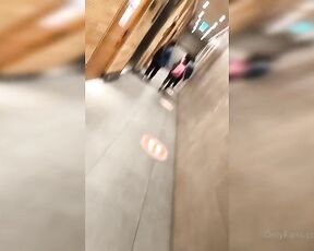 Emre Adalı aka emre_adali - 10-13-2020 OnlyFans Video - A little mischief in the mall