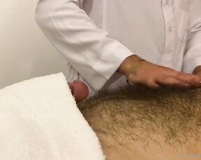 Choloso aka choloso - 12-16-2023 OnlyFans Video - I went for a relaxing massage, but the masseuses guys were very sexy and when they