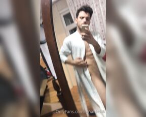 AlexFitBoy aka alexfitboyy - 06-30-2020 OnlyFans Video - Very spoiled