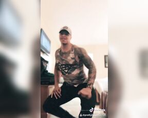 Valentino The Entertainer aka valentinotheentertainer - 12-24-2019 OnlyFans Video - Custom Videos  Send DM