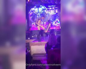 Valentino The Entertainer aka valentinotheentertainer - 10-20-2021 OnlyFans Video - Video 26 So sinfully_sweet came to my Magic Mike Show Watch the fun we have when