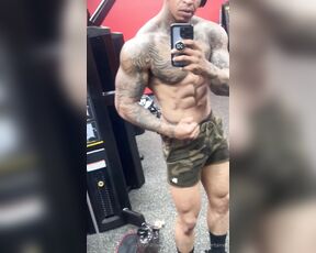 Valentino The Entertainer aka valentinotheentertainer - 06-07-2024 OnlyFans Video - Wanna workout