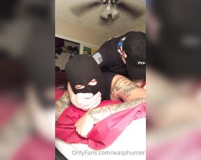 Wasphunter aka wasphunter - 04-29-2021 OnlyFans Video - Team Blue Session 1 _ Me and misterwasp had a lot of fun with this one