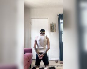 Wasphunter aka wasphunter - 05-29-2022 OnlyFans Video - Blowing the Postman _ Found some time during our weekend getaway back home to put misterwasp