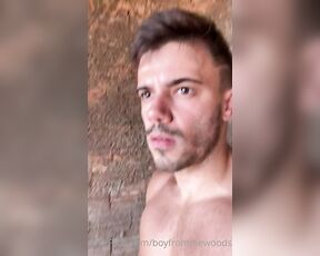 OnlyXXXGuys aka onlyxxxguys OnlyFans - Sundays running asked for a pit stop to jerk off in a house in construction, says