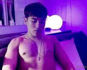 OnlyXXXGuys aka onlyxxxguys OnlyFans - Looking for a jerk off buddy Serious inquiries only, says @cam omo, a hung bi racial Canadian Chinese and