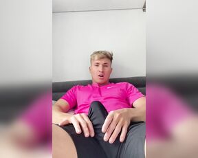 OnlyXXXGuys aka onlyxxxguys OnlyFans - Would you like to suck my dick after my gym session, says @oscarjenson 25), a blond,