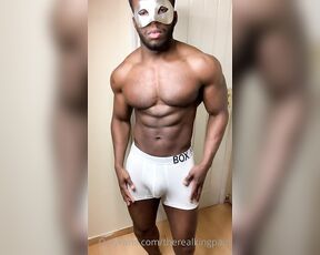 OnlyXXXGuys aka onlyxxxguys OnlyFans - A huge cock and an athletic body, who doesnt enjoy this Black beauty @therealkingpaid, a straight