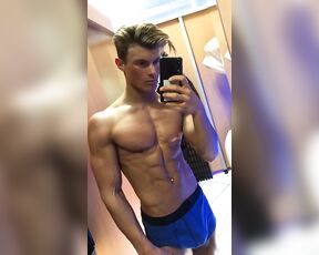 OnlyXXXGuys aka onlyxxxguys OnlyFans - Look at this perfect beauty @xleox Leo is a 20 yo student from Sweden Im straight,