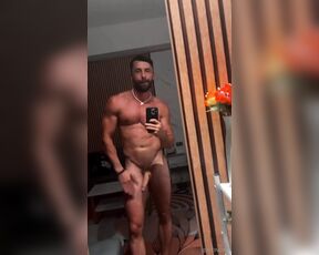 OnlyXXXGuys aka onlyxxxguys OnlyFans - The king is here Enjoy every last fucking drop, says @jvtinoxxx 31), a horny, ripped Liverpool