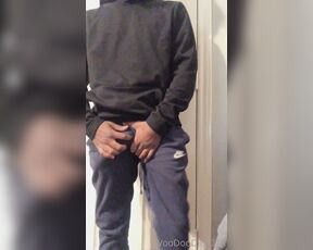 Voodoodxck aka voodoodxck - 08-27-2021 OnlyFans Video - Who likes to rub bulges My dick be hard af when you rub in my sweats