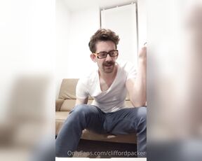 Cliffordpacker aka cliffordpacker - 06-25-2022 OnlyFans Video - Maybe you think youre straight and youd never do anything with a guy, but I really