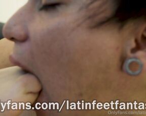 Latin Feet Fantasies aka latinfeetfantasies - 06-22-2023 OnlyFans Video - Disponible en el siguiente link httpsonlyfans