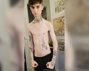 Fr_Inked_Twink aka fr_inked_twink - 05-29-2024 OnlyFans Video - More flex