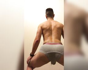 Baerab aka baerab - 03-14-2018 OnlyFans Video - Booty Shaking is at the top of my Resume