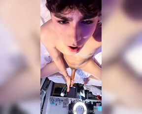 Soysantiagovip aka soysantiagovip - 01-10-2023 OnlyFans Video - Feliz martes papi  escríbeme al dm si quieres un video mío diciendo tu nombre hasta