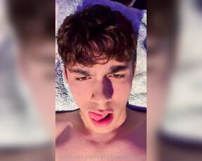 Soysantiagovip aka soysantiagovip - 06-30-2023 OnlyFans Video - Fuck I love jerking off