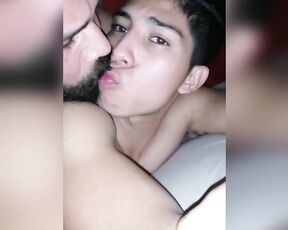 Charly Diaz aka charlydiaz - 01-04-2020 OnlyFans Video - Aquí una probadita de lo que disfrutarás muy pronto en los próximos videos con alexis_uriel