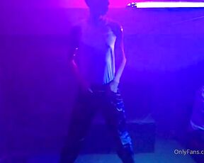 Charly Diaz aka charlydiaz - 10-04-2021 OnlyFans Video - Con el delicioso twink rodricm69 en el escenario, disfrutando a tope ese rico culo aguantador, caliente