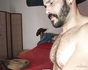 Charly Diaz aka charlydiaz - 09-26-2022 OnlyFans Video - Con el riquísimo MeDicenMax un culito domado con estilo vaquero, disfrutalo como lo hicimos nosotros