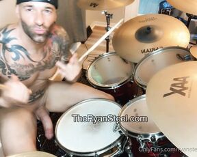 Ryan Steel aka ryansteel - 07-28-2020 OnlyFans Video - I figured I would lay down a beat but next time Ill beat my meat Also,