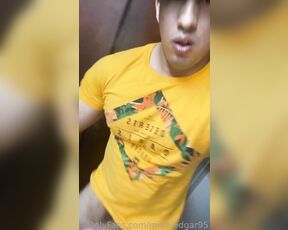 Edgar Morel aka moreledgar95 - 06-28-2023 OnlyFans Video - Estoy más caliente que un horno