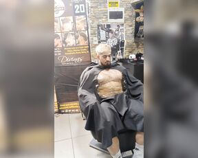 Edgar Morel aka moreledgar95 - 10-27-2024 OnlyFans Video - Liberando material del barbero  chuquialexLamentó la espera de este material