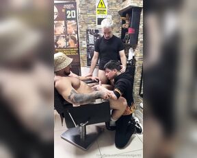 Edgar Morel aka moreledgar95 - 10-27-2024 OnlyFans Video - Liberando material del barbero  chuquialexLamentó la espera de este material