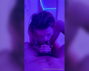 Polesome Gay aka polesomegay - 05-14-2024 OnlyFans Video - The gorgeous and sweet kylemichaels gave me an awesome rub down before finishing me off with