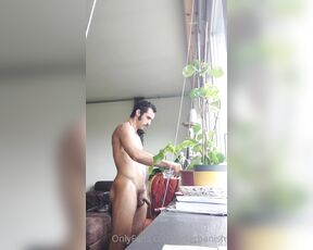 Peterpanish aka peterpanish - 03-11-2022 OnlyFans Video - Watering my friends plants while in Amsterdam