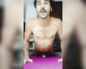 Peterpanish aka peterpanish - 06-06-2022 OnlyFans Video - fucking the yoga mat