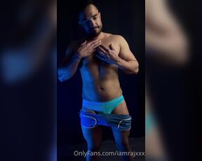 Raj aka iamrajxxx - 03-10-2023 OnlyFans Video - feelmyselffriday _ like literally feeling myself  onefacephotog