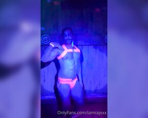 Raj aka iamrajxxx - 08-10-2023 OnlyFans Video - Had a blast last month at Dance Floor makeout at The Eagle Toronto