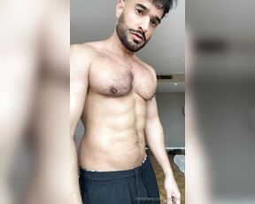 Raj aka iamrajxxx - 04-26-2024 OnlyFans Video - Happy Friday lovers Dont forget to let those titties out for some air