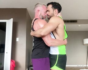 Raj aka iamrajxxx - 07-23-2024 OnlyFans Video - One of the hottest makeouts of my LIFE  w oliverreilly Cant wait for yall to