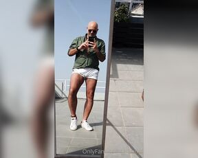 Arab dilf aka arabdilf - 04-08-2022 OnlyFans Video - If u wear white shorts, Dont forget your boxer