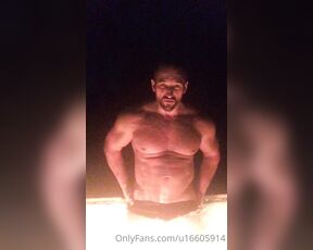 David Mitchell aka cpxxx - 05-25-2020 OnlyFans Video - Last night in the jaccuzi