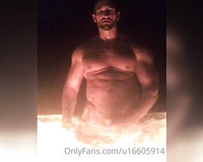 David Mitchell aka cpxxx - 05-25-2020 OnlyFans Video - Last night in the jaccuzi