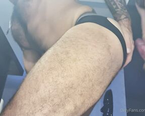 Jonanwolffxxx aka jonanwolfxxx - 10-05-2021 OnlyFans Video - Pillado en la cocina con doble corrida