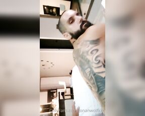 Jonanwolffxxx aka jonanwolfxxx - 08-26-2023 OnlyFans Video - Dando rabo