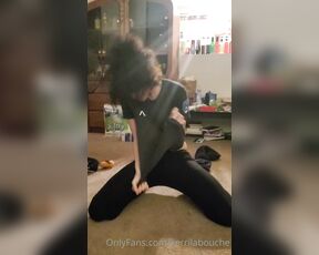 Kerri LaBouche aka kerrilabouche - 12-01-2020 OnlyFans Video - Ecstatic dance session Intense dancing where you make the moves to how the feeling the music