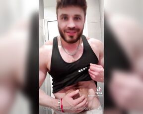 RichieRey Oficial aka richierey oficial - 05-21-2023 OnlyFans Video - Tiktok mis papis