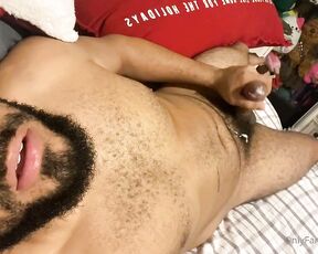 King Papi aka daddyvers - 10-16-2022 OnlyFans Video - Who wants daddys nuttt