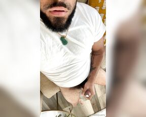 King Papi aka daddyvers - 07-15-2024 OnlyFans Video - Bored with my nutt